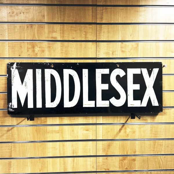 Essex Official Scoreboard Sign - MIDDLESEX / HANTS
