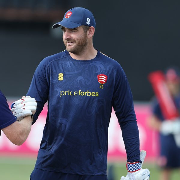 Essex Long Sleeve Training Shirt
