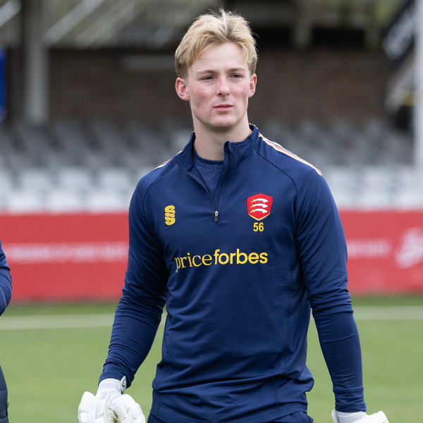Essex Performance Top