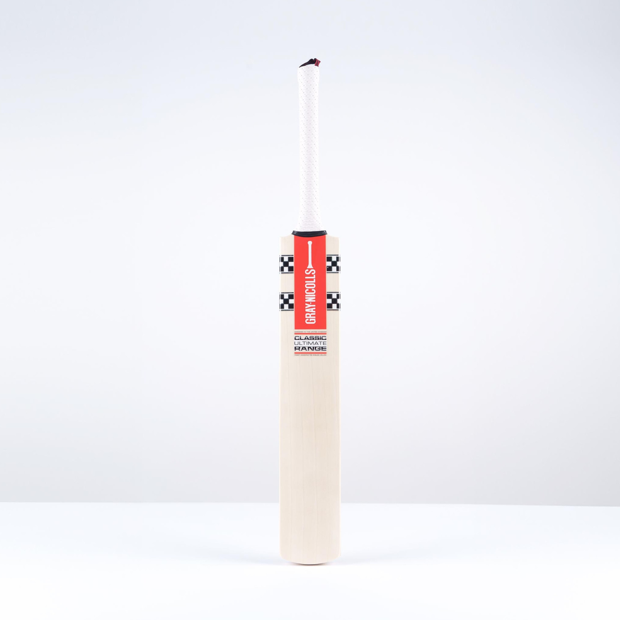 GN Classic Ultimate Cricket Bat - Adult Short Handle - Image 1
